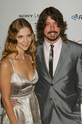 Dave Grohl, Jordyn Blum, pictures, picture, photos, photo, pics, pic, images, image, hot, sexy, new, baby, daughter, girl, Harper Willow Grohl