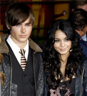 Zac Efron and Vanessa Hudgens, pic, pics, picture, pictures, photo, photos, celebrity, celeb, news, hot, juicy, gossip, rumors