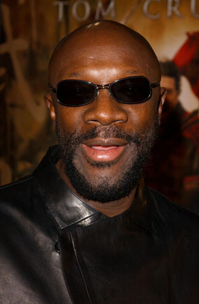 Musician Isaac Hayes Dead at 65 | American Superstar Magazine