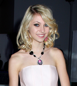 Taylor Momsen, pic, pics, picture, pictures, photo, photos, hot, celebrity, celeb, news, juicy, gossip, rumors