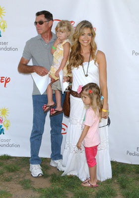 Denise Richards and family