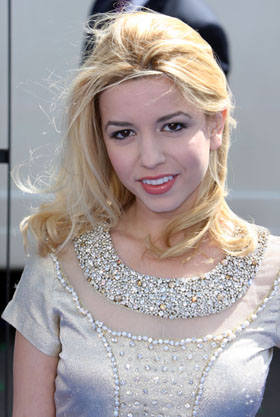 Masiela Lusha picture