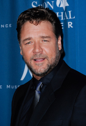 Russell Crowe, BBC, interview, Robin Hood, accent, pictures, picture, photos, photo, pics, pic, images, image, hot, sexy, latest, new, 2010