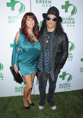 Slash, wife, Perla Ferrar, divorce, divorcing, split, break, up, breakup, marriage, children, kids, pictures, picture, photos, photo, pics, pic, images, image, hot, sexy, latest, new, 2010