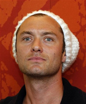 Jude Law, pictures, picture, photos, photo, pics, pic, images, image, hot, sexy, latest, new, 2011