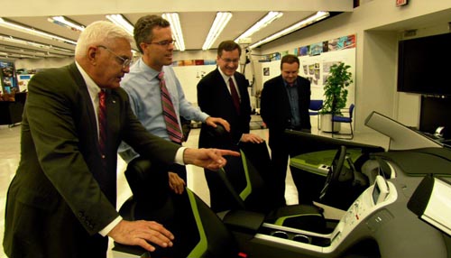 2011-10-23-Bob_Lutz_Volt_westmidwestproductions_5.jpg