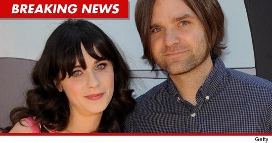 Zooey Deschanel and Ben Gibbard