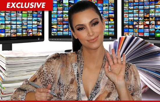 kim kardashian makeup smokey