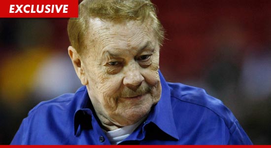 Los Angeles Lakers owner Jerry Buss