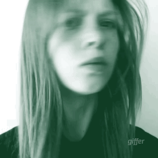 2014-10-29-Dani.GIF