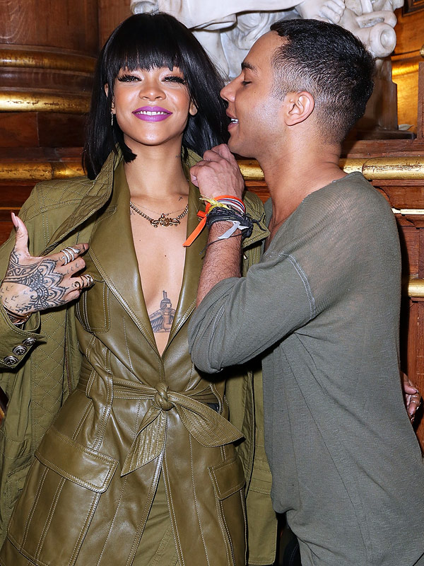 Grammys 2015 Rihanna outfit changes