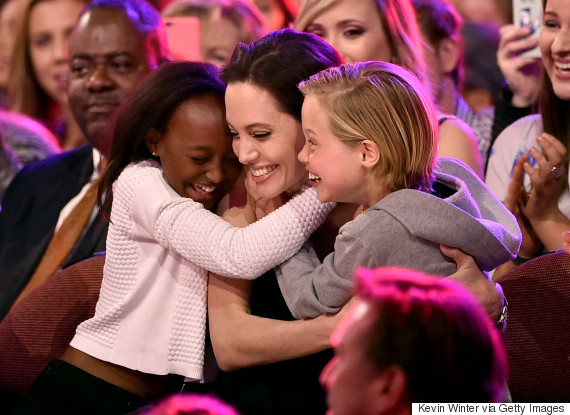 angelina jolie kids choice awards